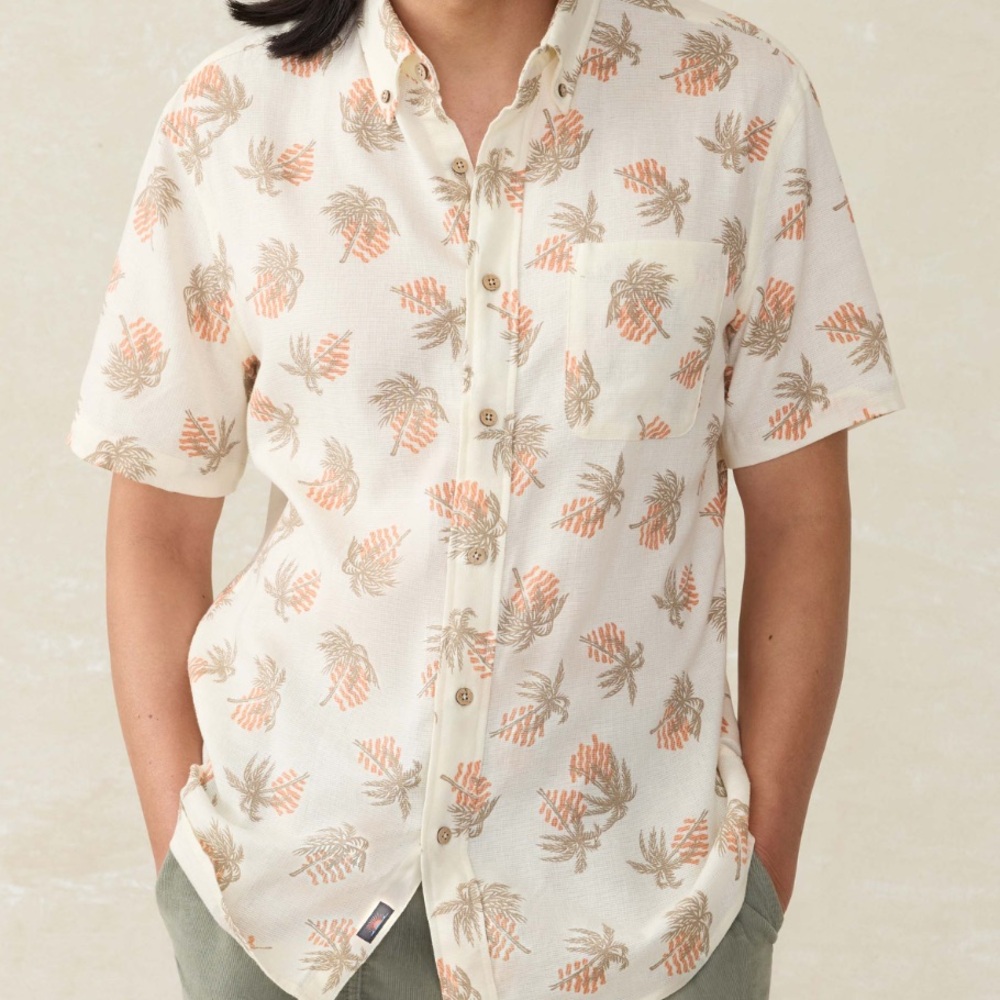Faherty Short Sleeve Breeze Shirt Sunlit Palm and Waves Large NWT
